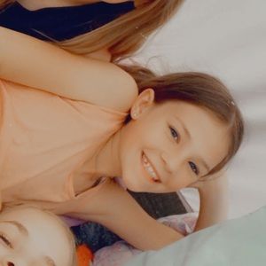 Meet your Posher, Lucy